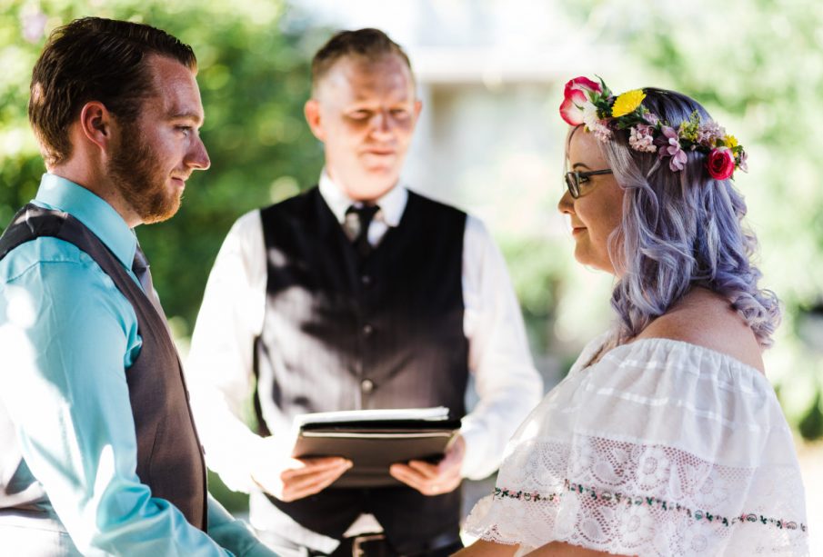 Weddings Vows and Tips to write a soulful one