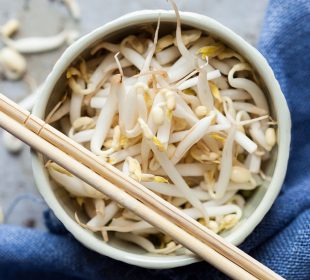 Amazing Health Benefits Of Bean Sprouts
