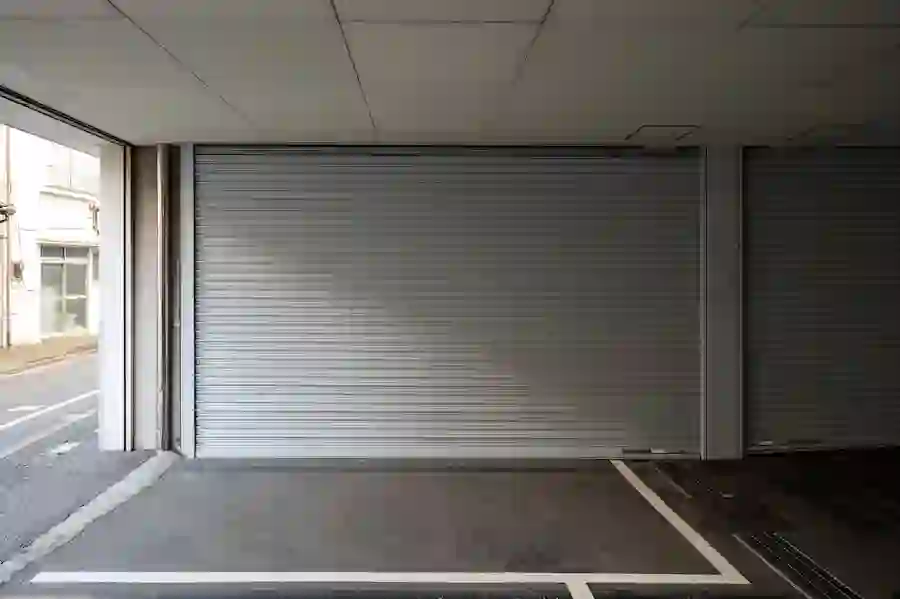 commercial garage door replacement services