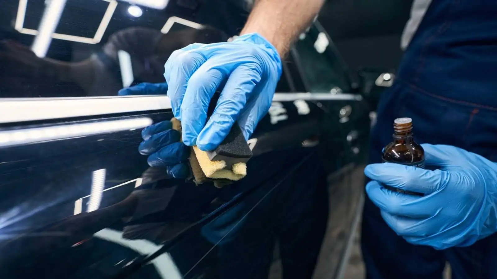 Ceramic Coating vs. Traditional Wax: Which Offers Better Protection for Your Car?